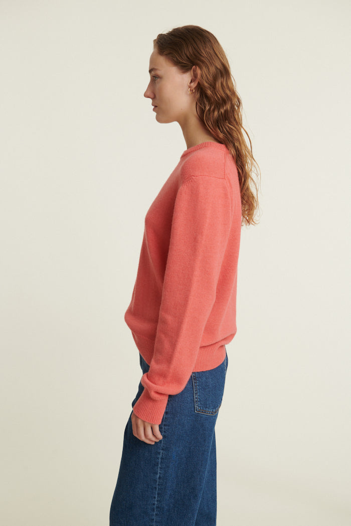 Basic Apparel Cady O-Neck Sweaters 760 Conch Shell